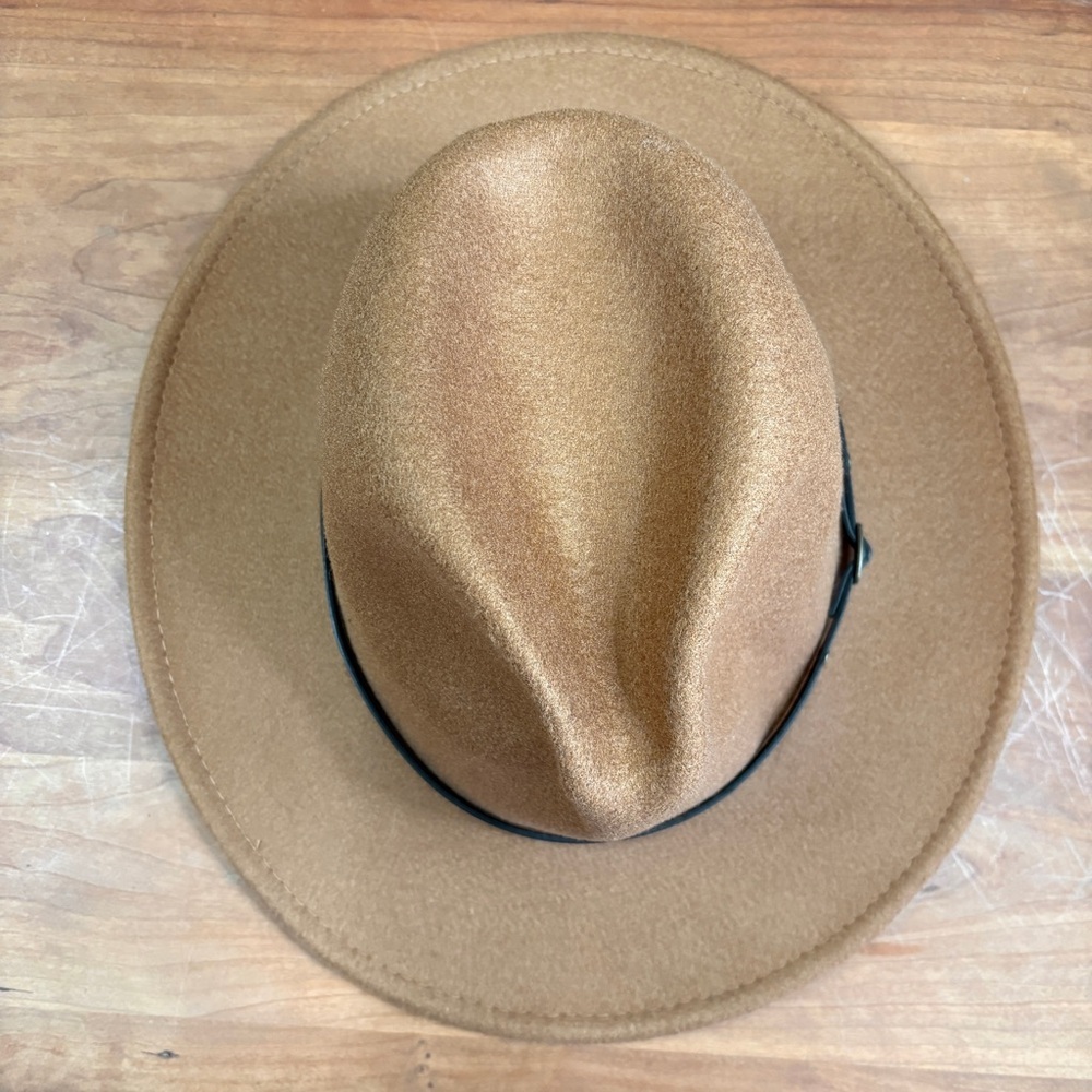 Fedora, Classic Unisex Camel Brown Adjustable Hat with Buckle Black Trim - Picture 9 of 11